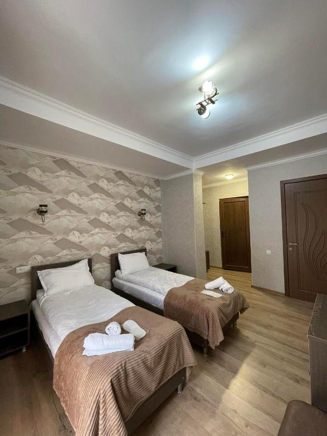 Hotel Shina Kazbegi Kültér fotó